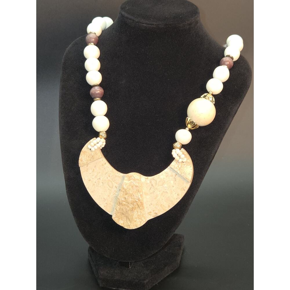 Chunky Statement Necklace Large Crescent-shaped Pendant Natural Stone